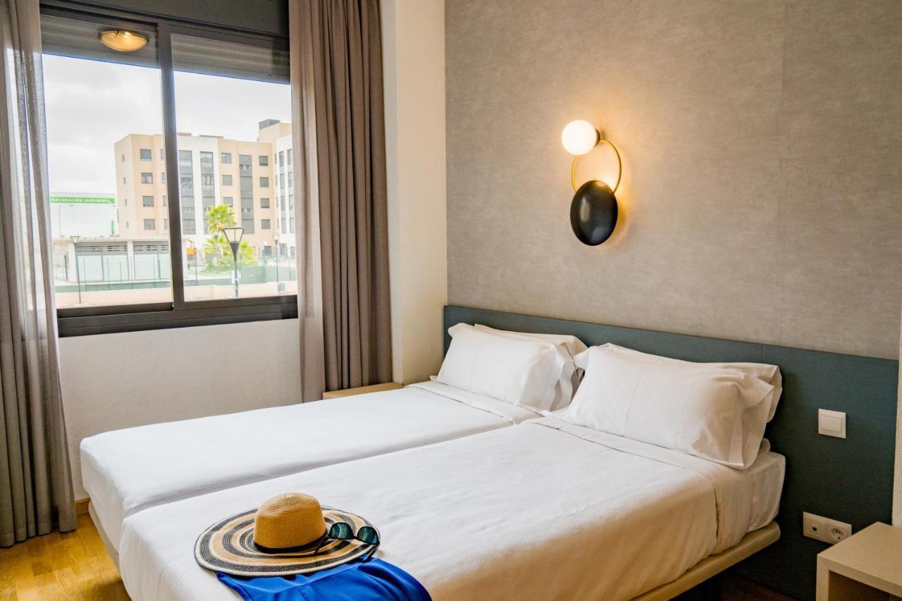 Compostela Suites Madrid Exterior foto