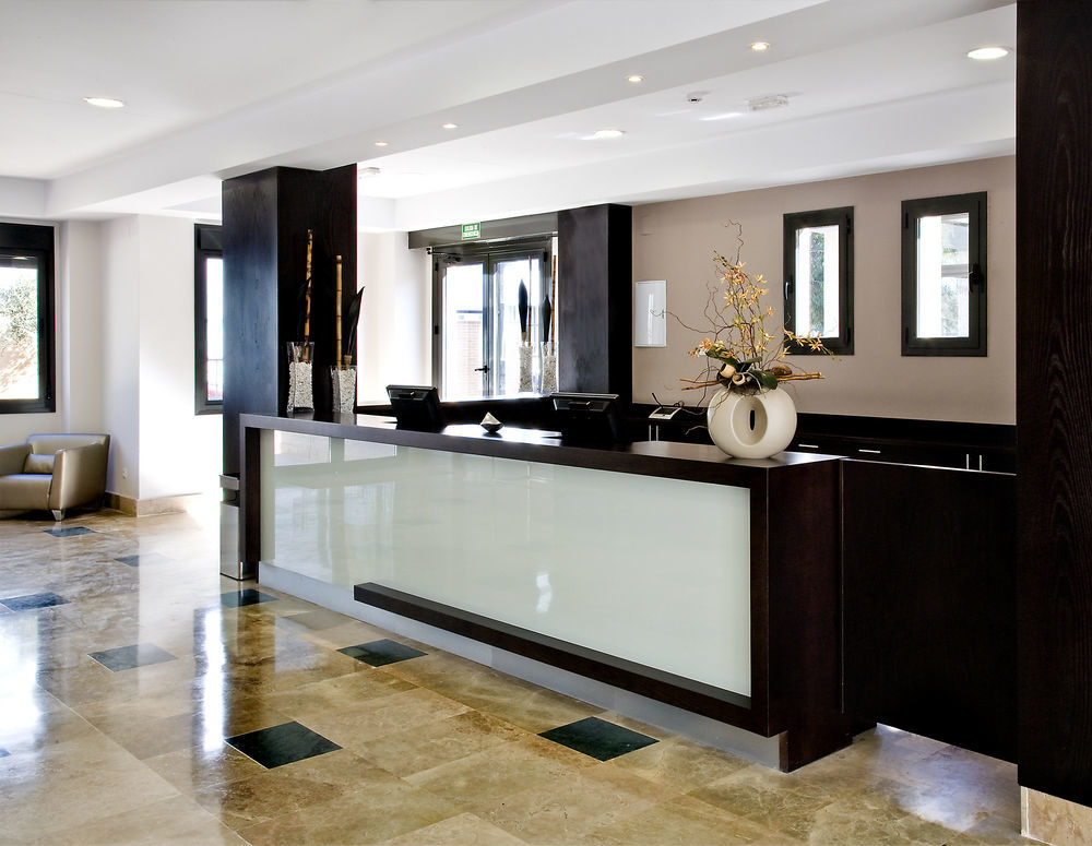 Compostela Suites Madrid Restaurant foto